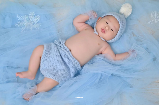 广州供卵包男孩宝宝睡觉摇头 广州供卵包男孩宝宝睡觉摇头